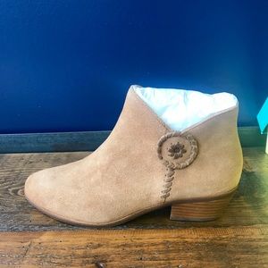 Brand New Jack Rogers Peyton Booties Size 8